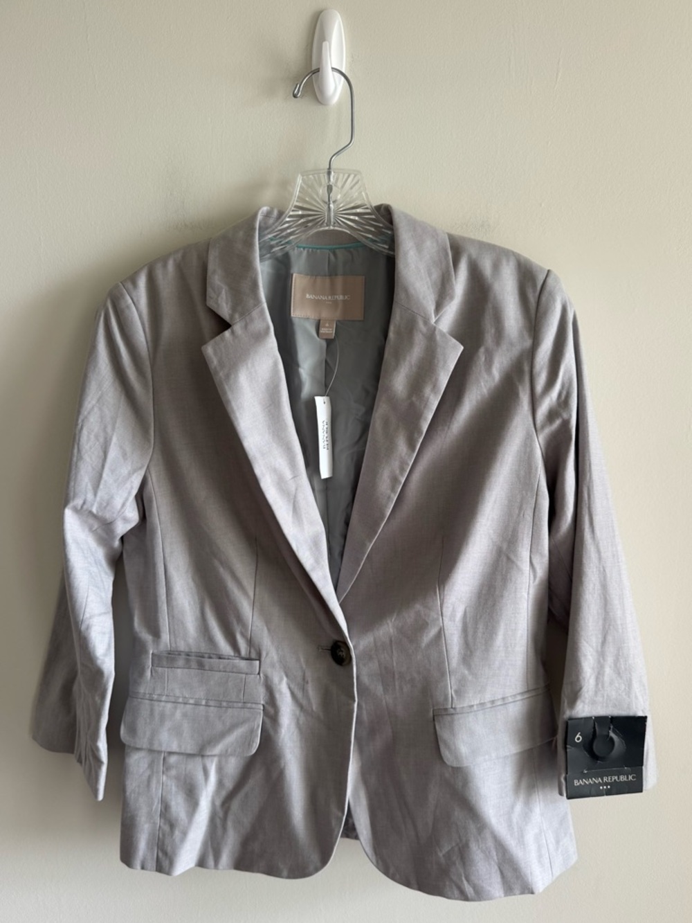 NWT Banana Republic Light Gray One-Button Blazer